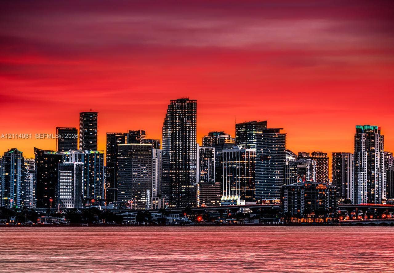 185 SW 7th Street, #3609, Miami, Miami, FL 33130 Metropolitan skyline featuring high-rise buildings and expansive water frontage