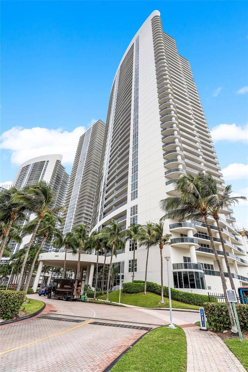 Property photo for 1850 S Ocean Drive, #4008, Hallandale Beach, FL