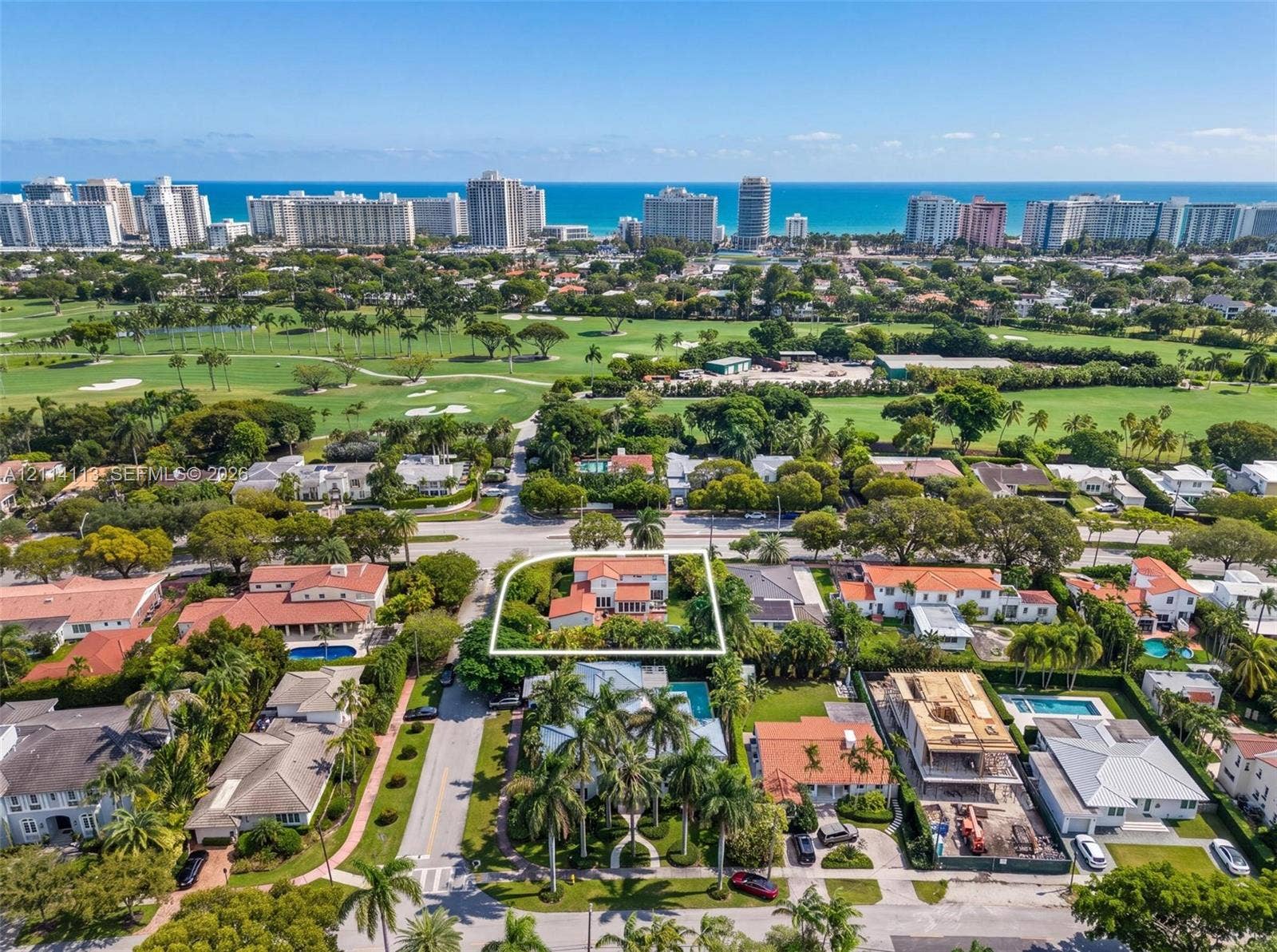 5386 Alton Road, Miami Beach, FL 33140 Aerial perspective featuring La Gorce Golf Club and the Ocean