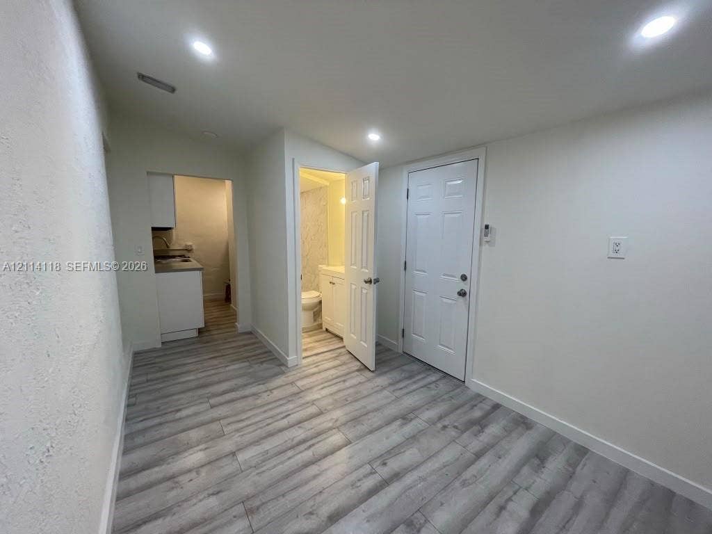 2484 SW 10th Street, #4 - eff, Miami, Miami, FL 33135 Photo 2