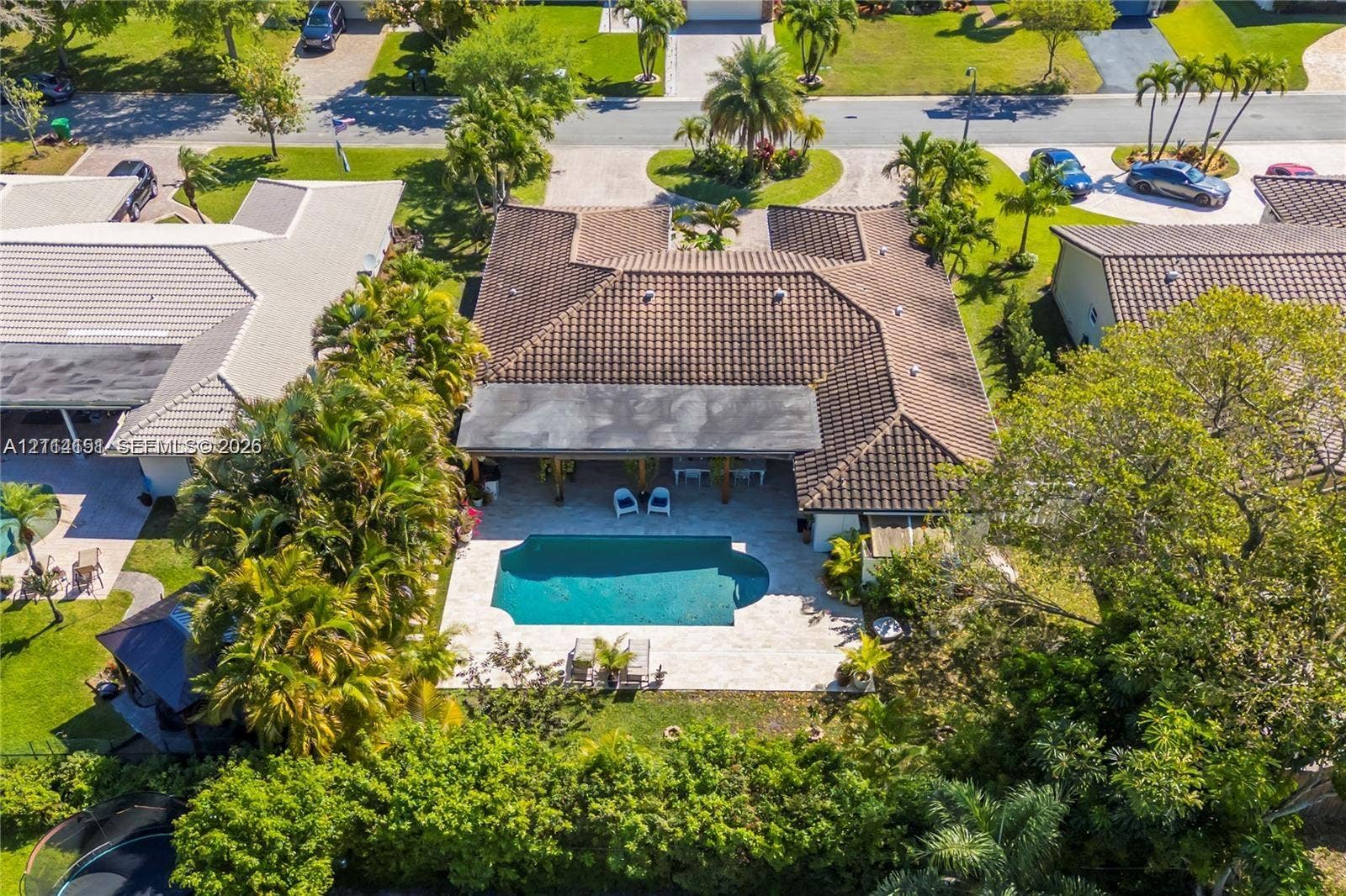 672 NW 100th Way, Coral Springs, FL 33071 Photo 3
