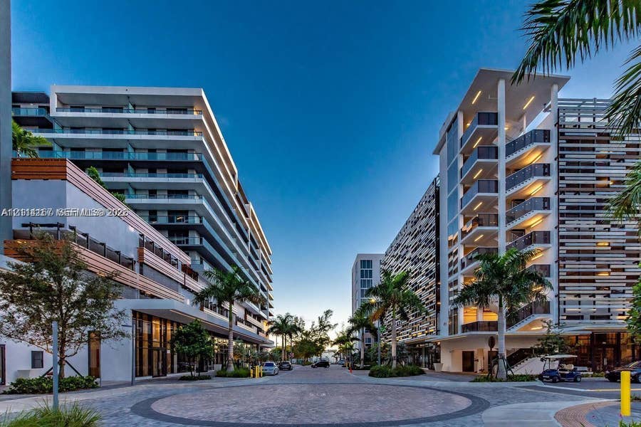 Property photo for 2960 NE 207th Street, #1106, Aventura, FL