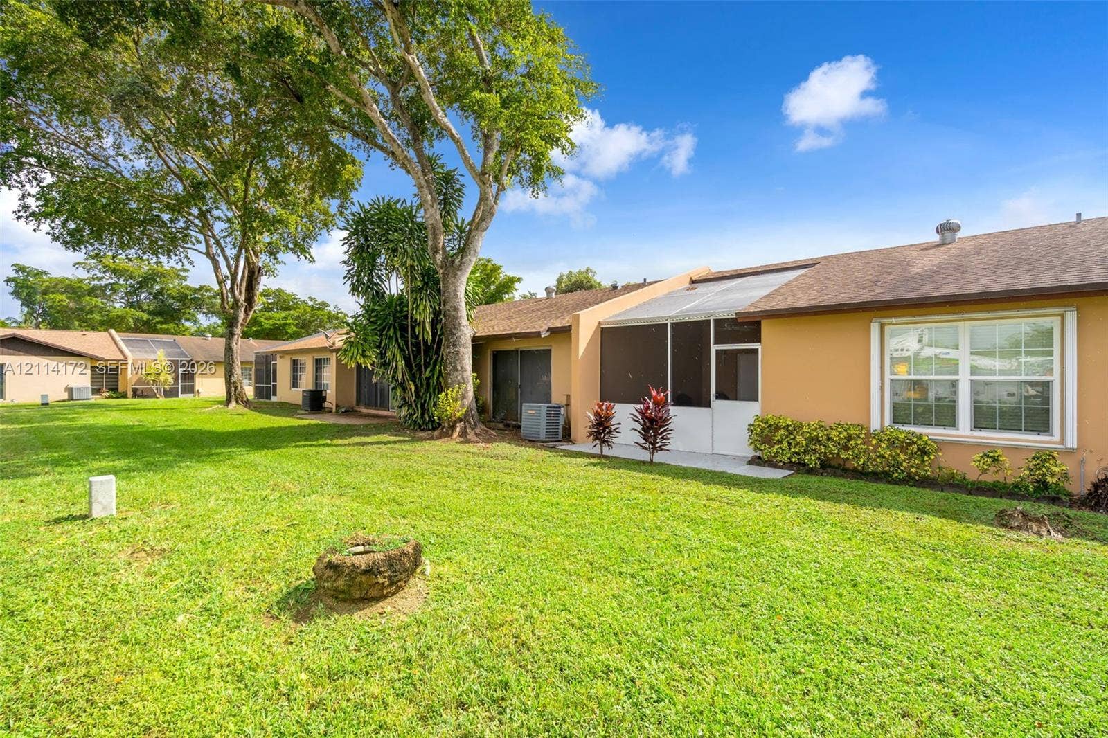 9421 S Meadows Circle, Miramar, FL 33025 Photo 27