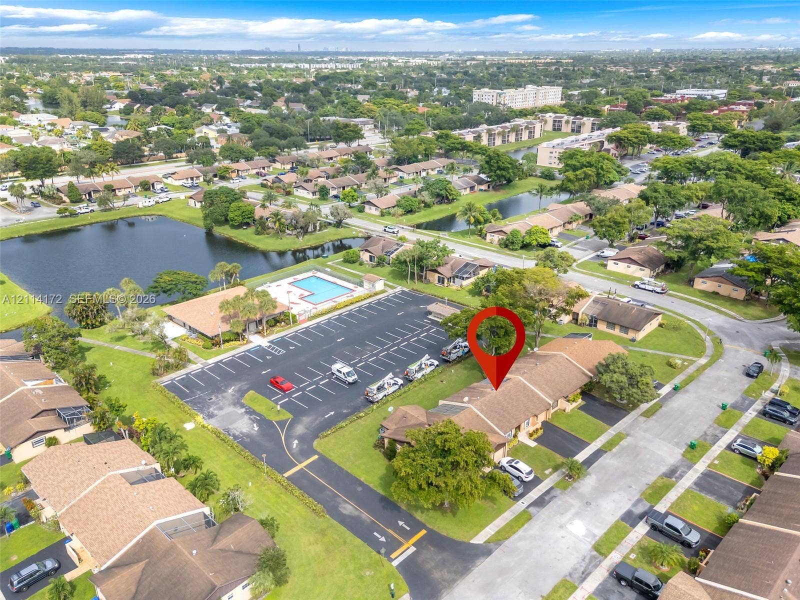 9421 S Meadows Circle, Miramar, FL 33025 Photo 28