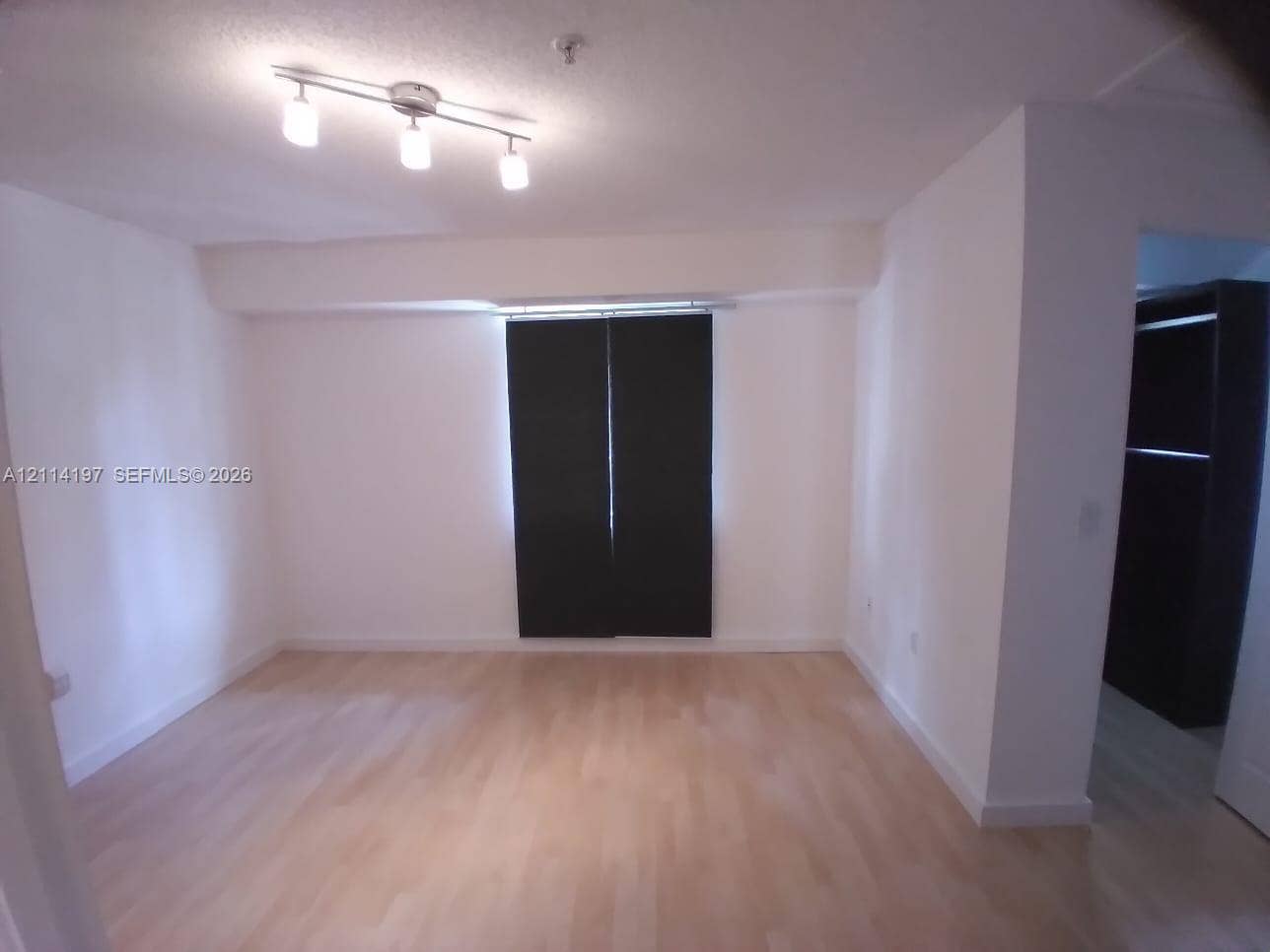 2821 NE 185th Street, #401, Aventura, FL 33180 Photo 38