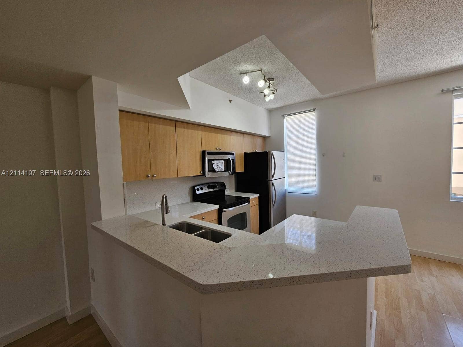 2821 NE 185th Street, #401, Aventura, FL 33180 Photo 13