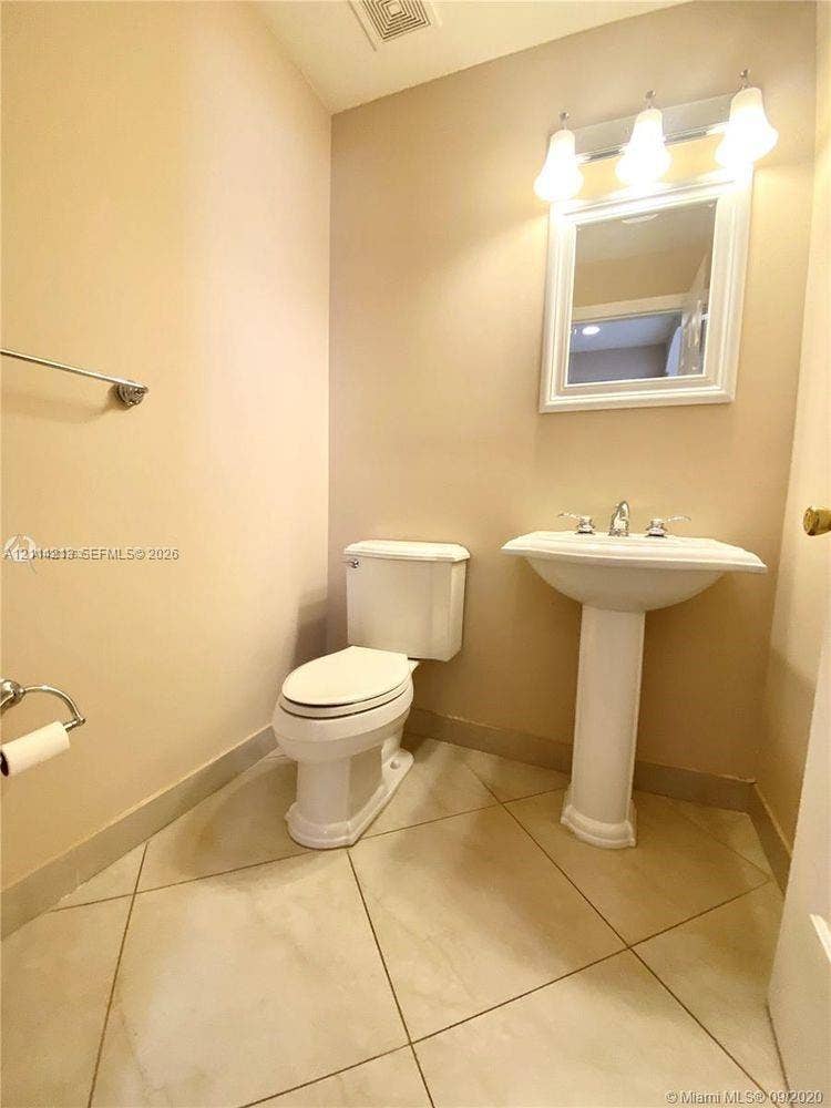 1117 SW 1st Street, #1119, Fort Lauderdale, Fort Lauderdale, FL 33312 Photo 22