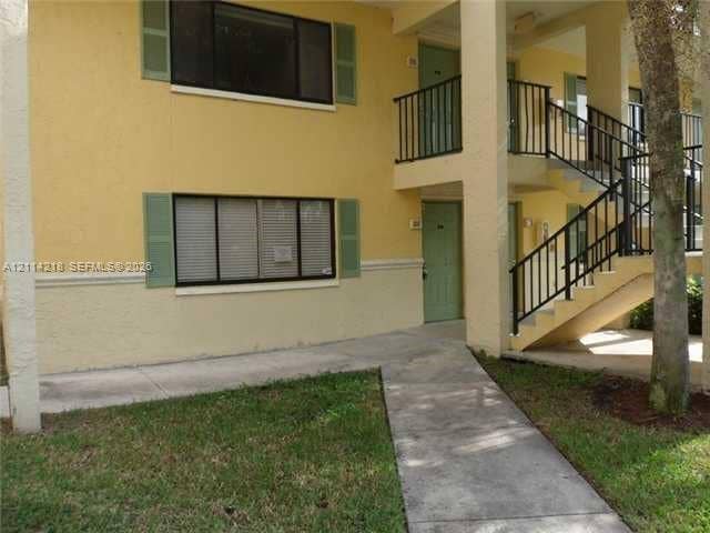 Property photo for 1116 Meadows Circle, #1116, Boynton Beach, FL