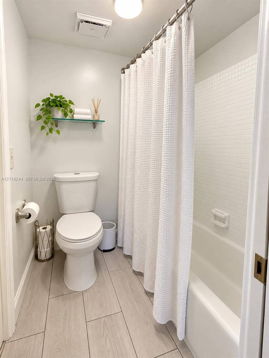 15888 SW 95th Avenue, #307, Miami, Miami, FL 33157 Photo 14