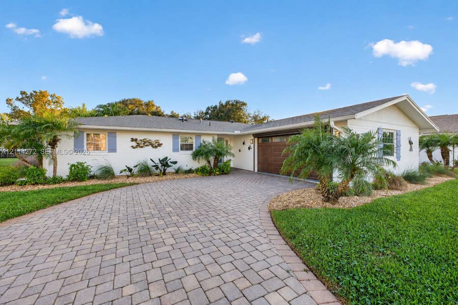 Property photo for 110 Cunningham, New Smyrna Beach, FL
