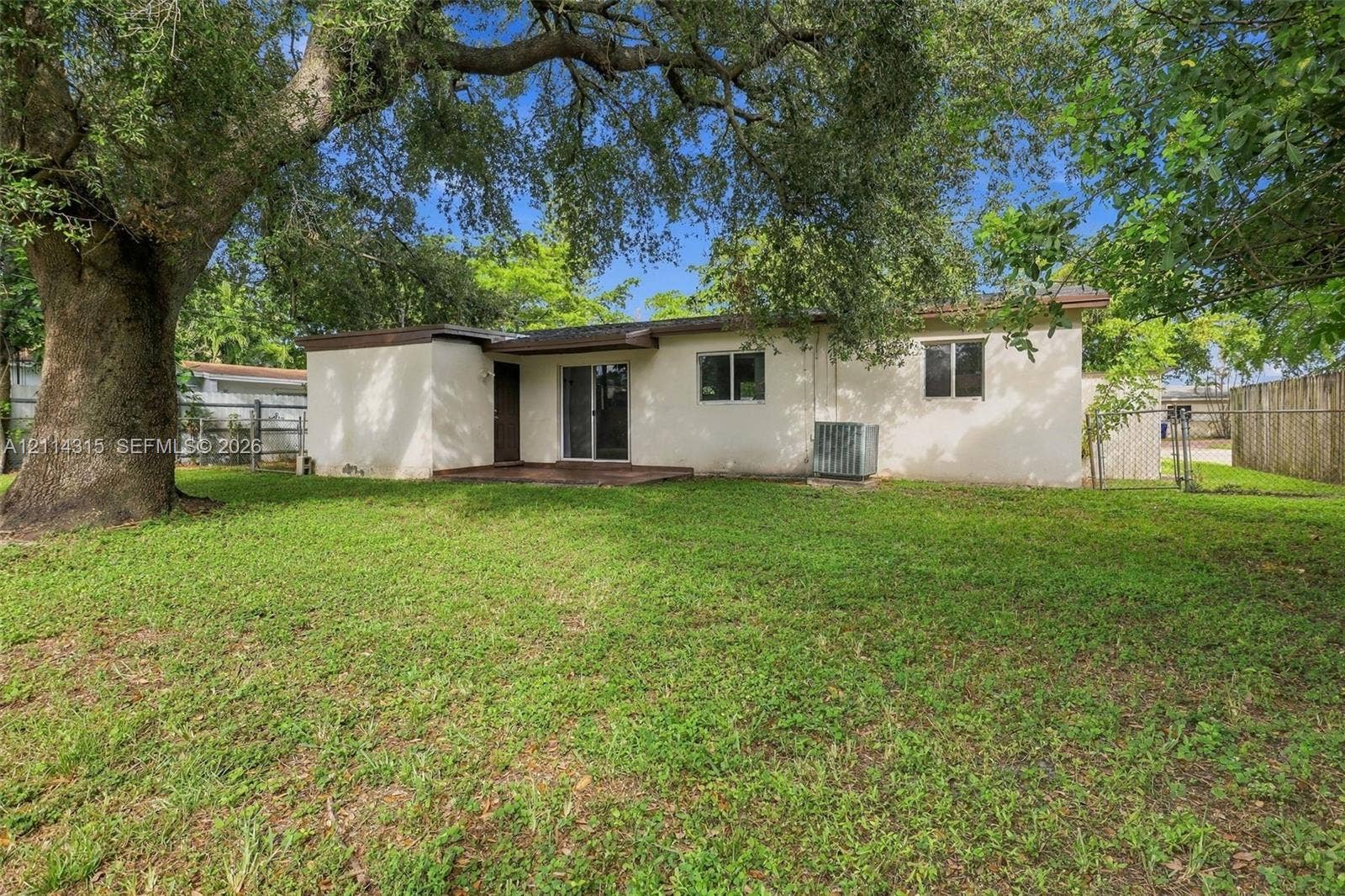 340 N 68th Avenue, Hollywood, FL 33024 Photo 22