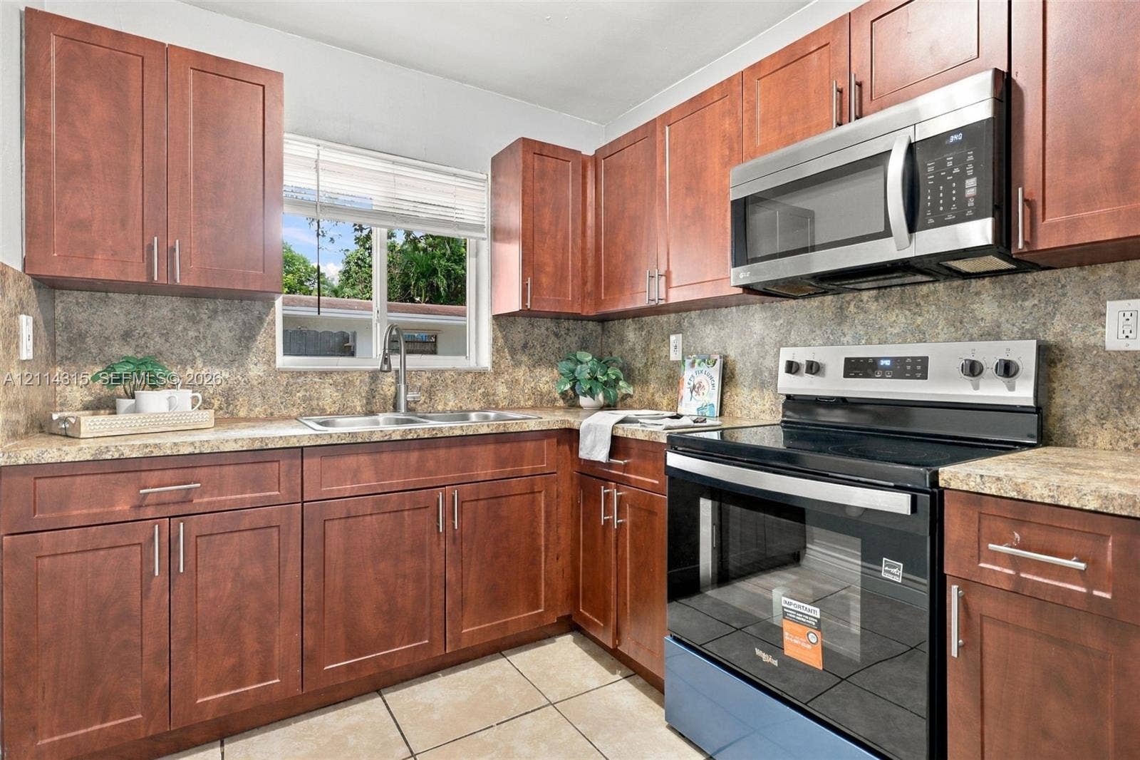 340 N 68th Avenue, Hollywood, FL 33024 Photo 8