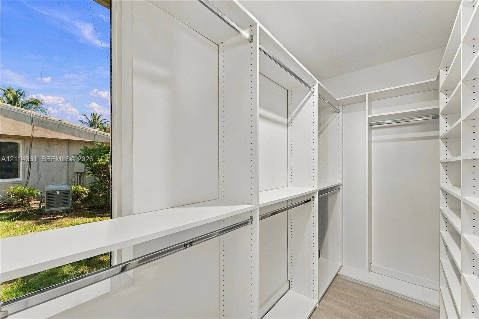 3211 SE 11th Street, #3E, Pompano Beach, FL 33062 Large walk-in closet