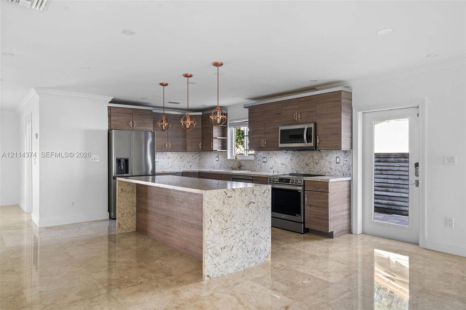 245 191st Terrace, Sunny Isles Beach, FL 33160 Photo 9