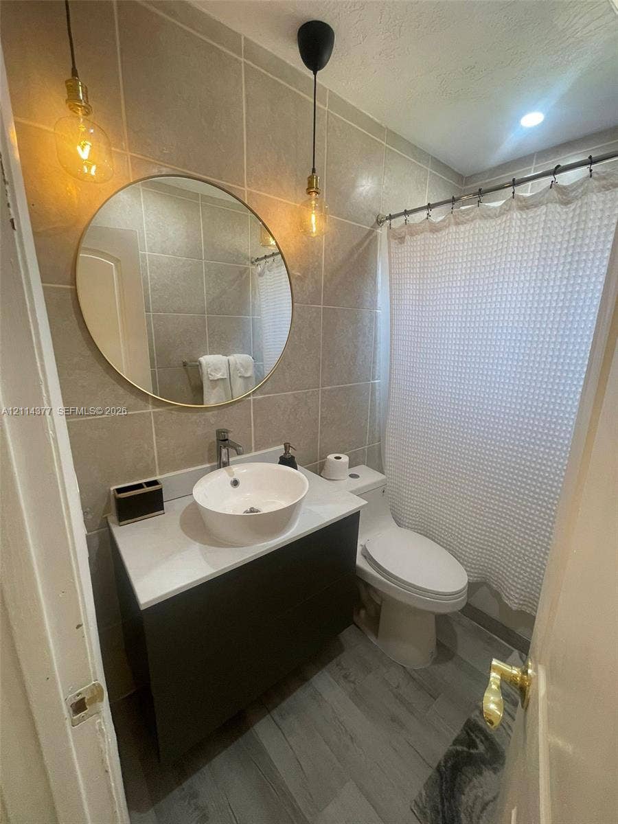 1736 N 16th Court, #A, Hollywood, Hollywood, FL 33020 Photo 2