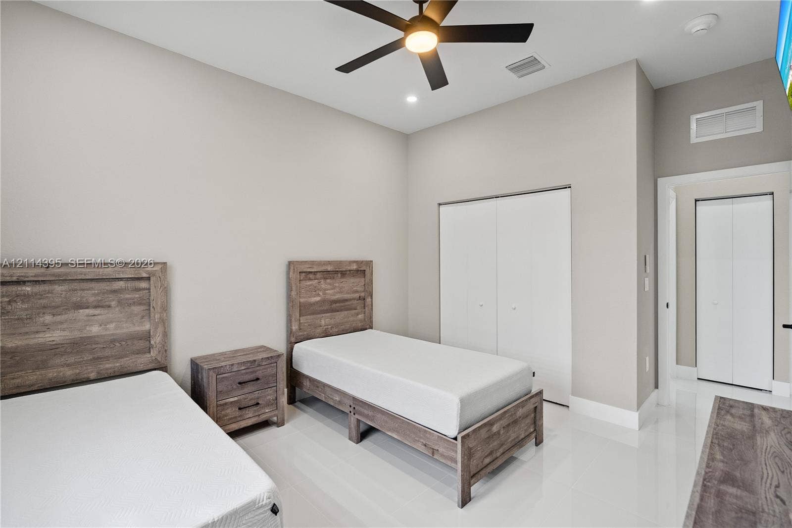1615 NW 8th Avenue, Fort Lauderdale, FL 33311 Photo 14