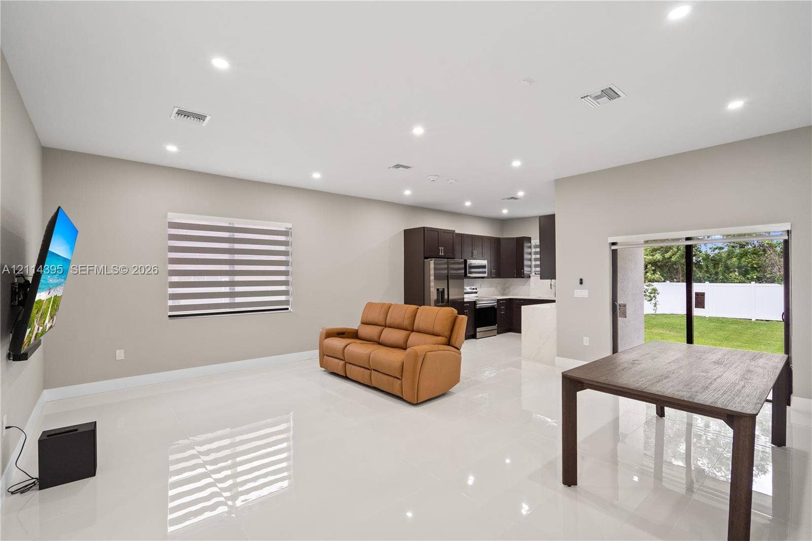 1615 NW 8th Avenue, Fort Lauderdale, FL 33311 Photo 9