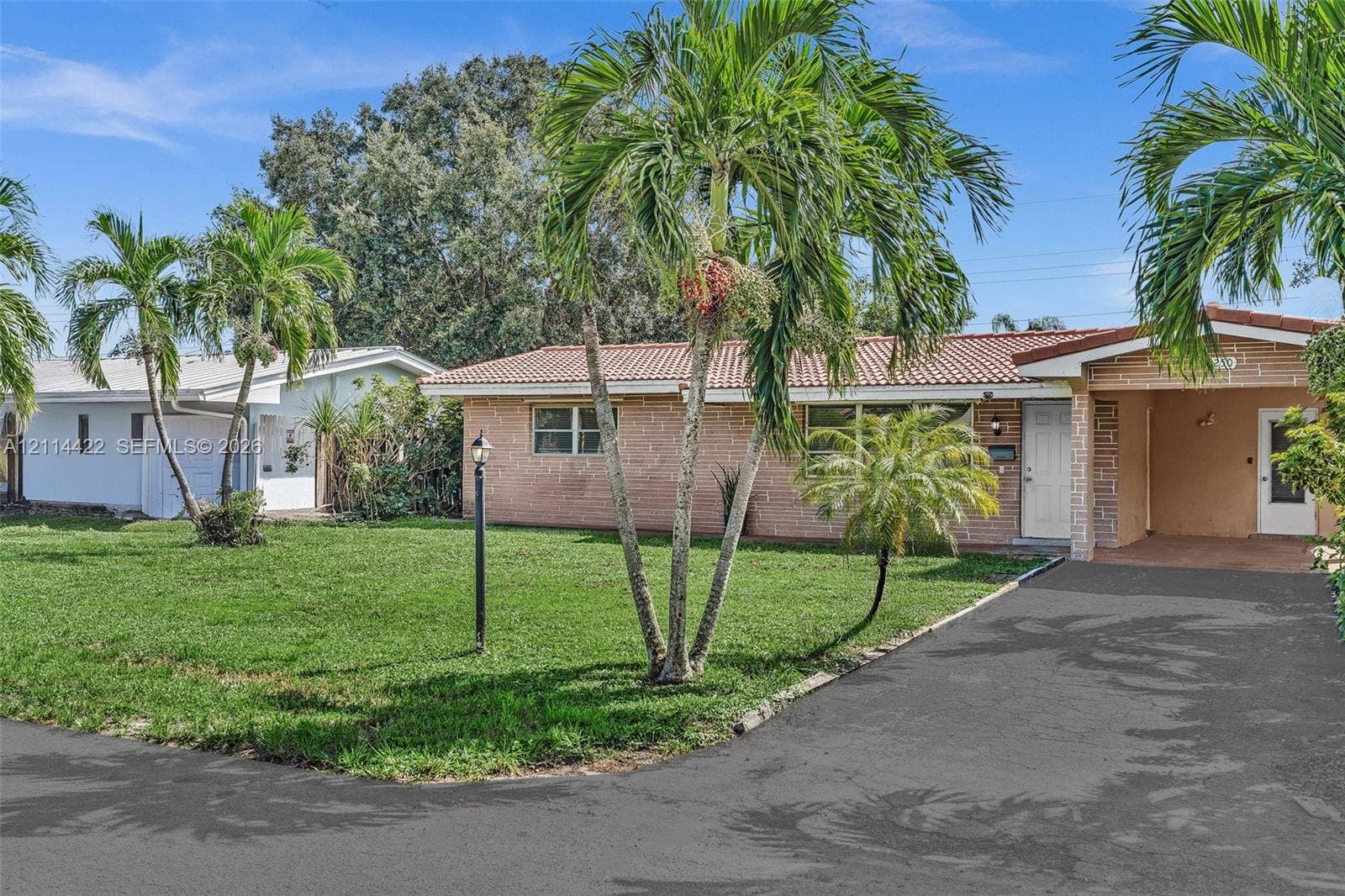 8250 NW 11th Court, Pembroke Pines, FL 33024 Photo 3