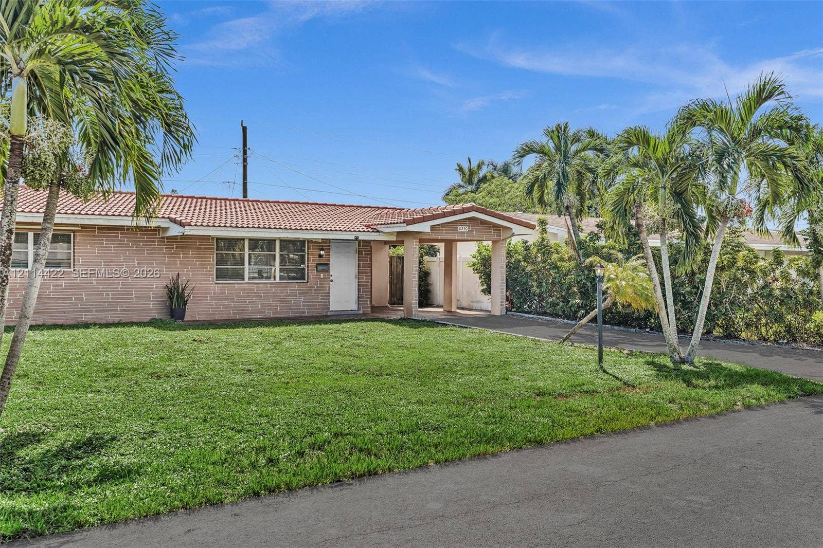 8250 NW 11th Court, Pembroke Pines, FL 33024 Photo 2