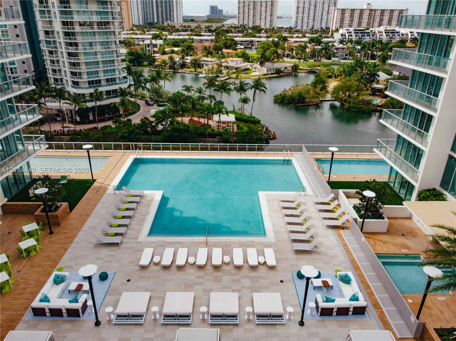 330 Sunny Isles Boulevard, #5-1506, Sunny Isles Beach, FL 33160 Photo 36