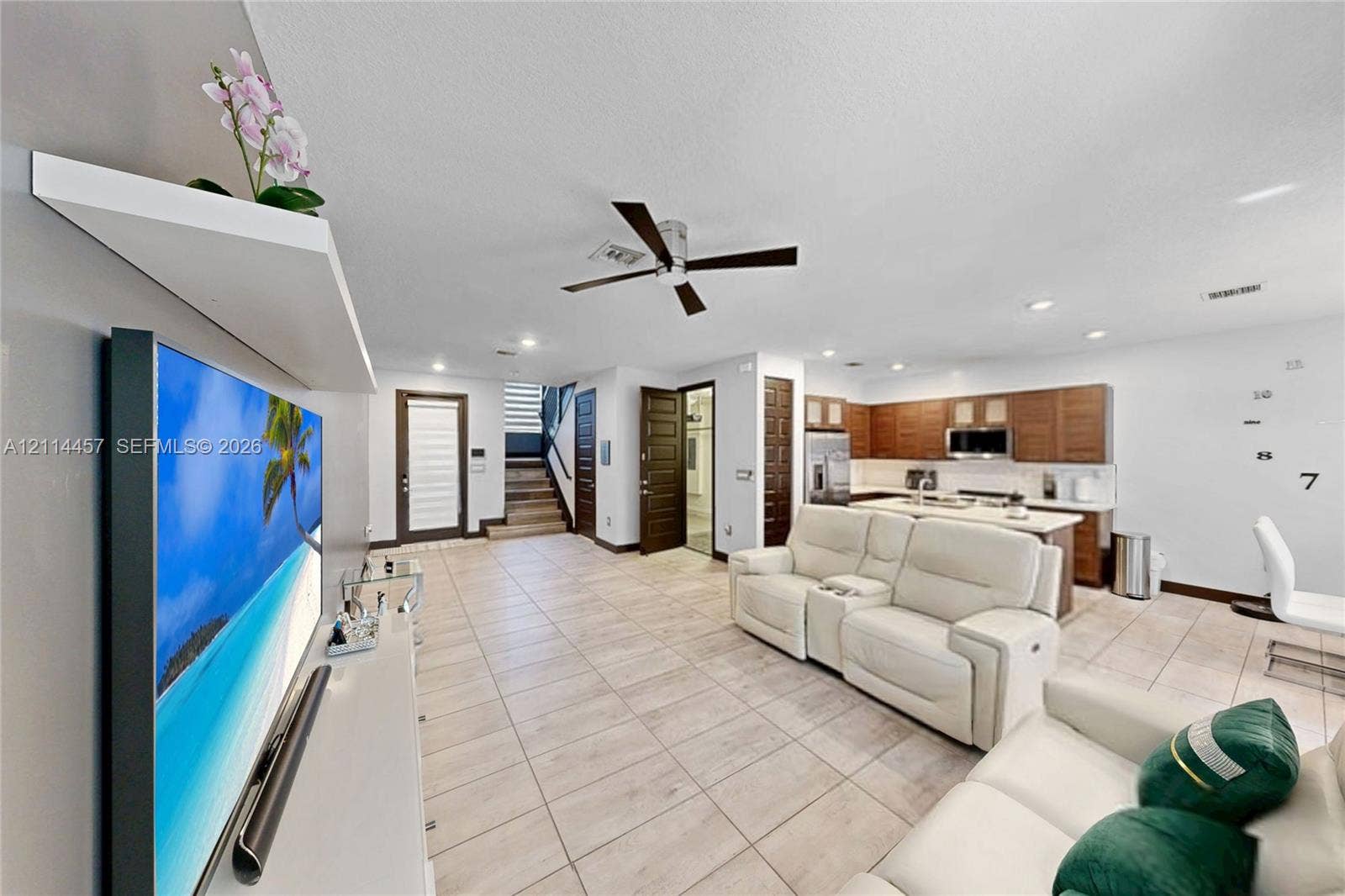 15922 NW 91st Court, Miami Lakes, FL 33018 Photo 9