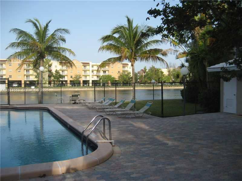21121 SW 85 Avenue, #317, Miami, Miami, FL 33189 Swimming Pool/Hot Tub/Sauna