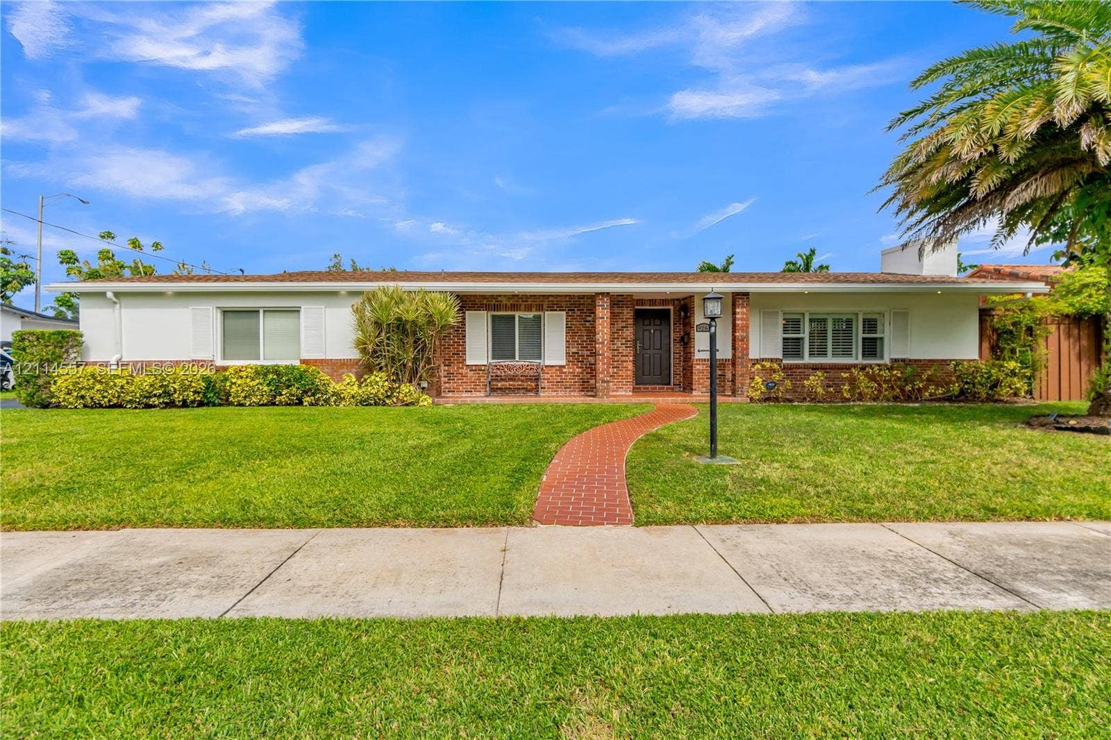 9261 SW 88th Terrace, Miami, FL 33176 Photo 2