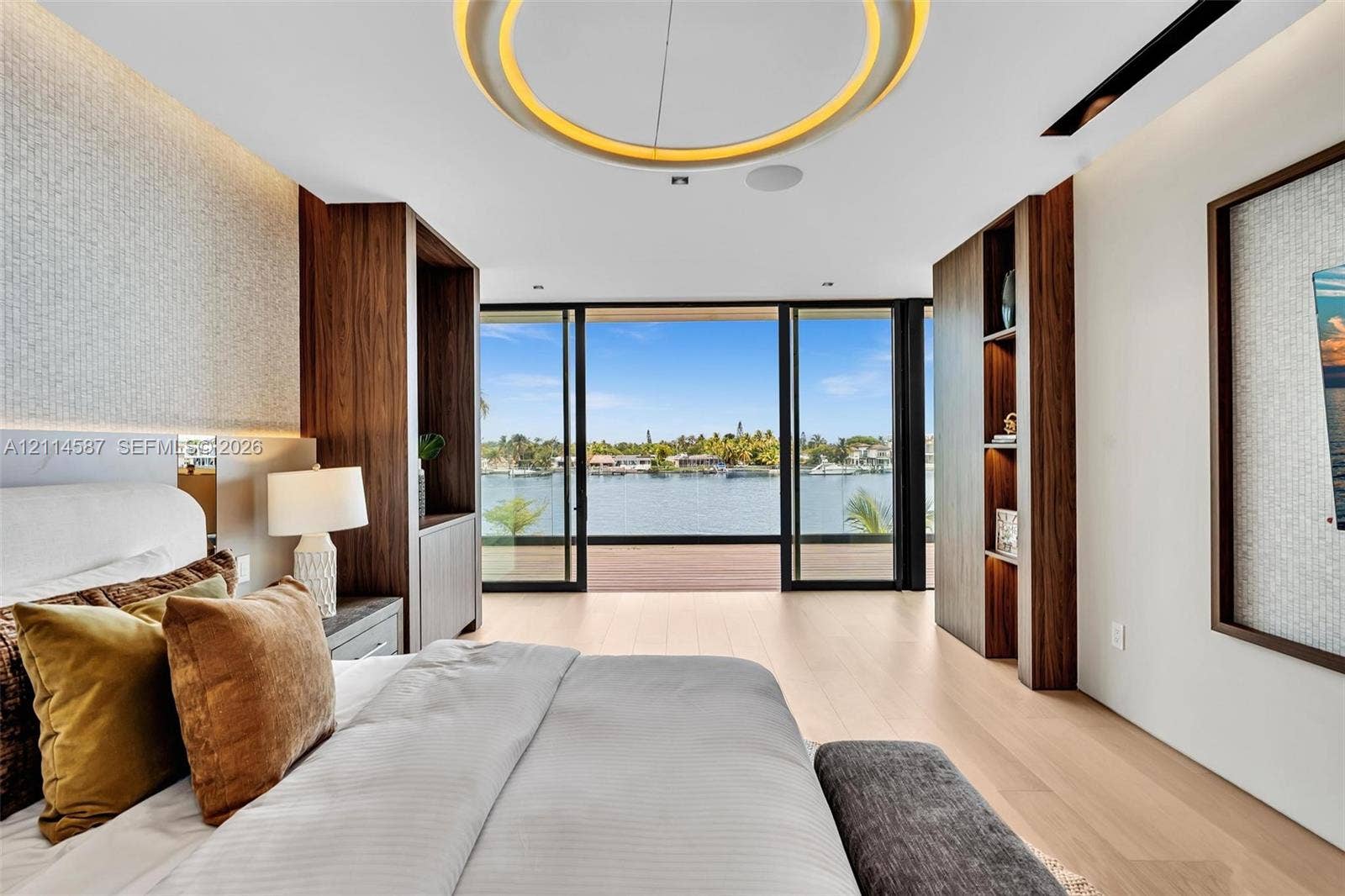 535 N Shore Drive, Miami Beach, Miami Beach, FL 33141 Photo 27