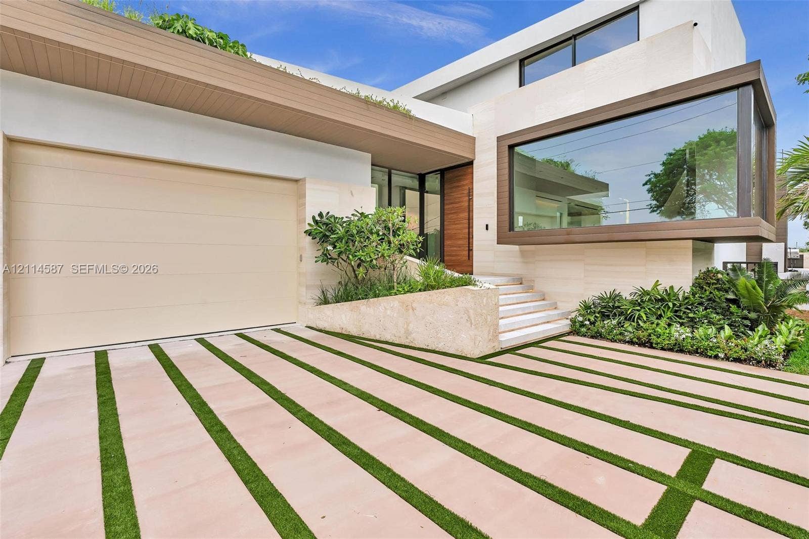 535 N Shore Drive, Miami Beach, Miami Beach, FL 33141 Photo 6