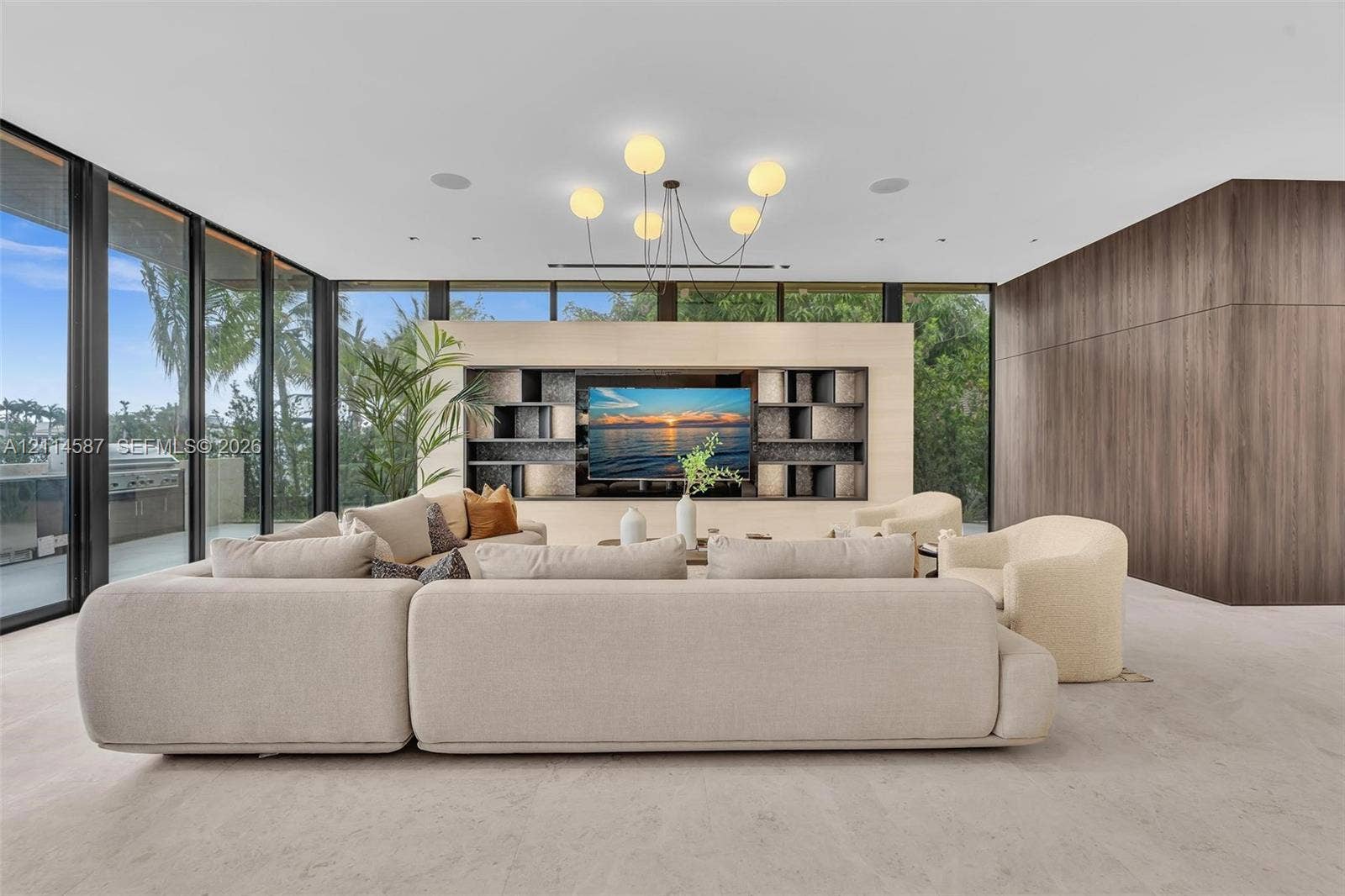 535 N Shore Drive, Miami Beach, Miami Beach, FL 33141 Photo 16