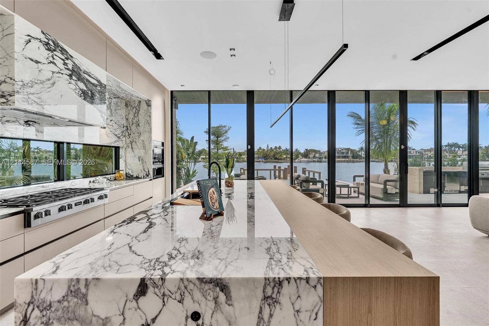 535 N Shore Drive, Miami Beach, Miami Beach, FL 33141 Photo 20