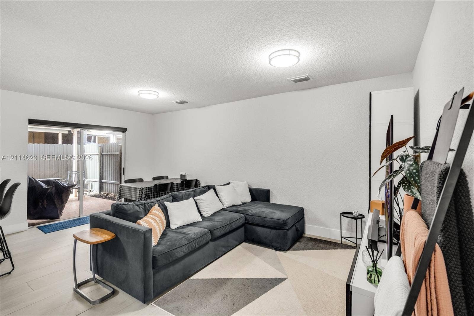 11486 NW 94th Place, #2, Hialeah Gardens, FL 33018 Photo 6