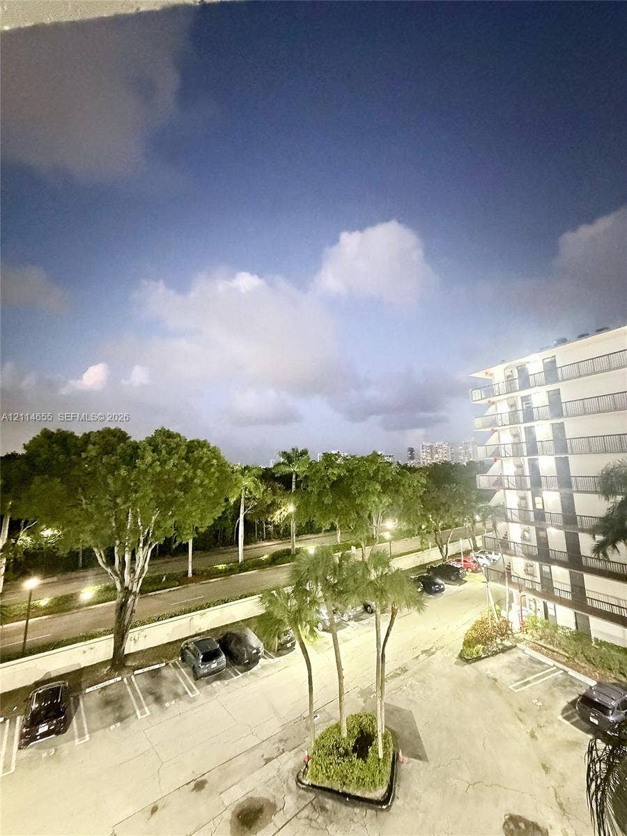 3301 N Country Club Drive, #507, Aventura, Aventura, FL 33180 Covered balcony featuring a metal railing