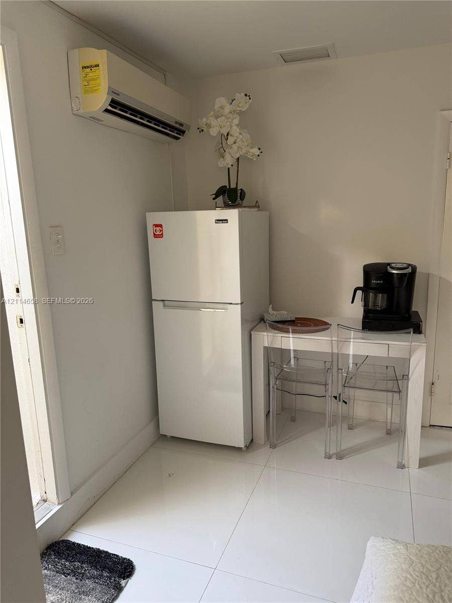 45 SW 28th Road, #B, Miami, Miami, FL 33129 Photo 13