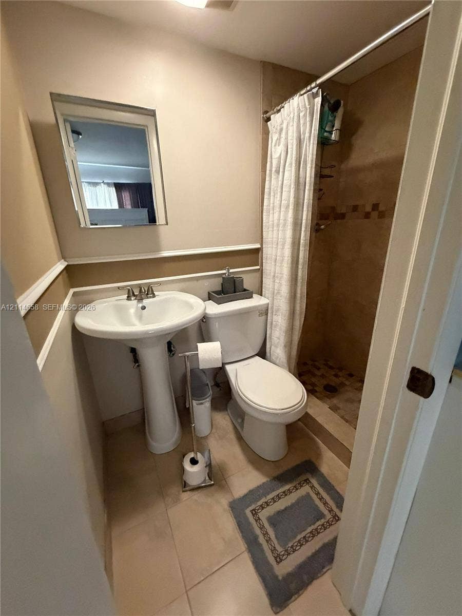 45 SW 28th Road, #B, Miami, Miami, FL 33129 Photo 5