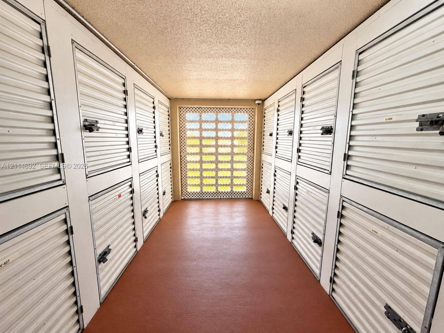 5300 Washington Street, #V407, Hollywood, FL 33021 Storage