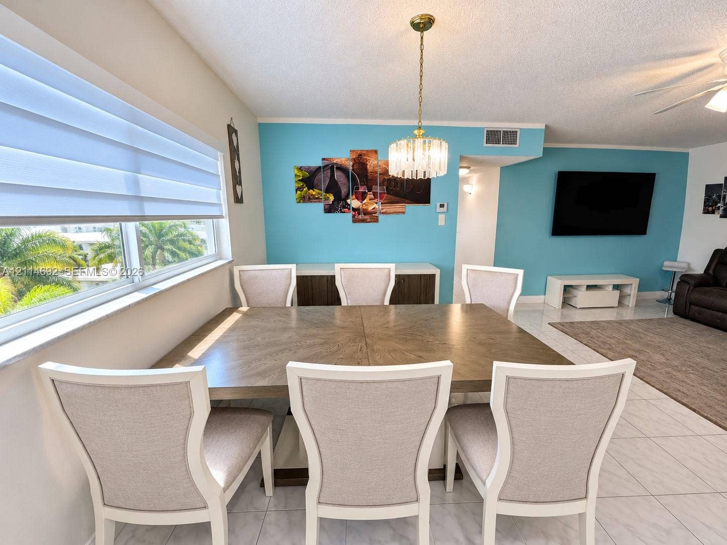 5300 Washington Street, #V407, Hollywood, FL 33021 Dining Area