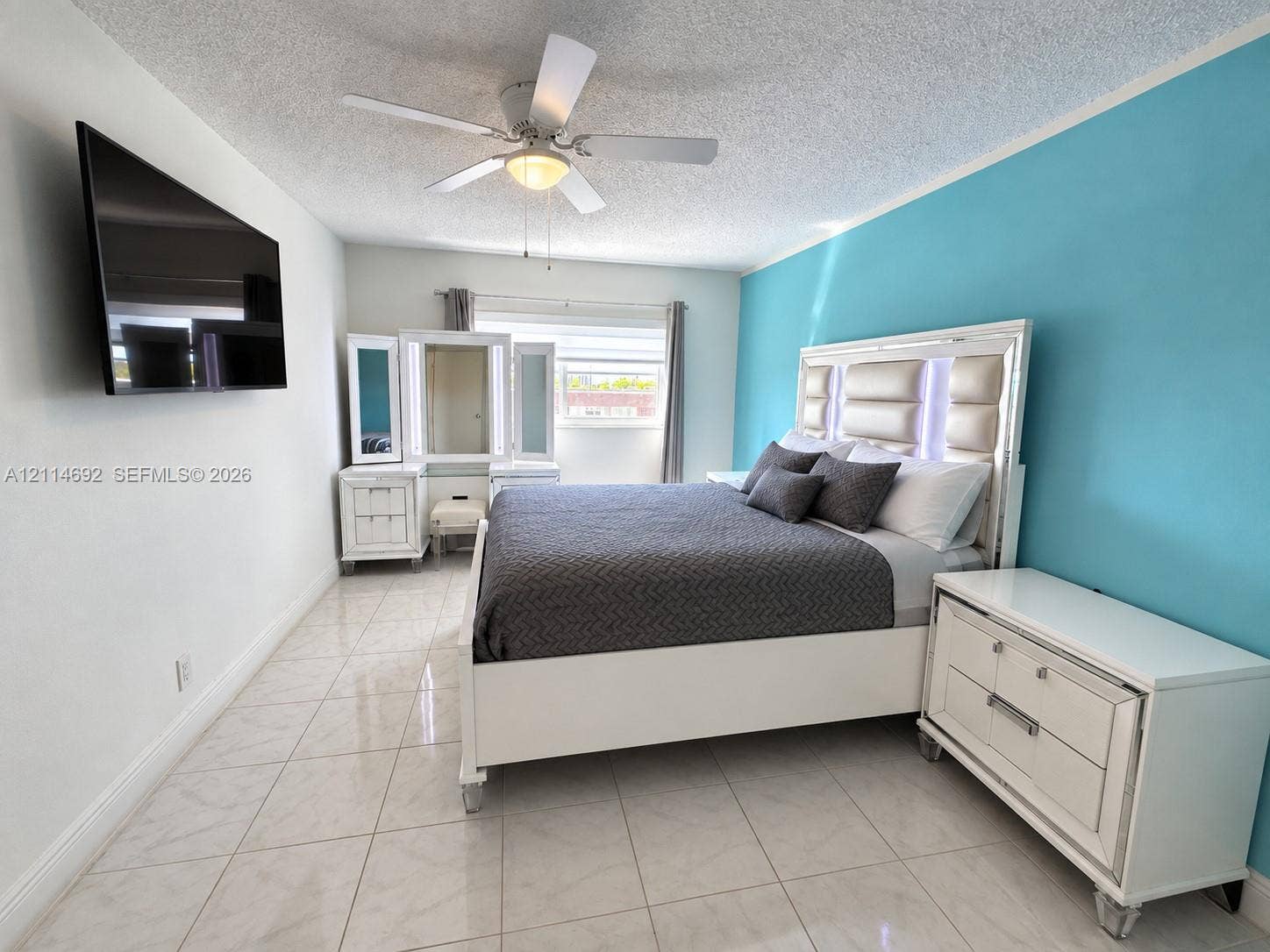 5300 Washington Street, #V407, Hollywood, FL 33021 Master Bedroom