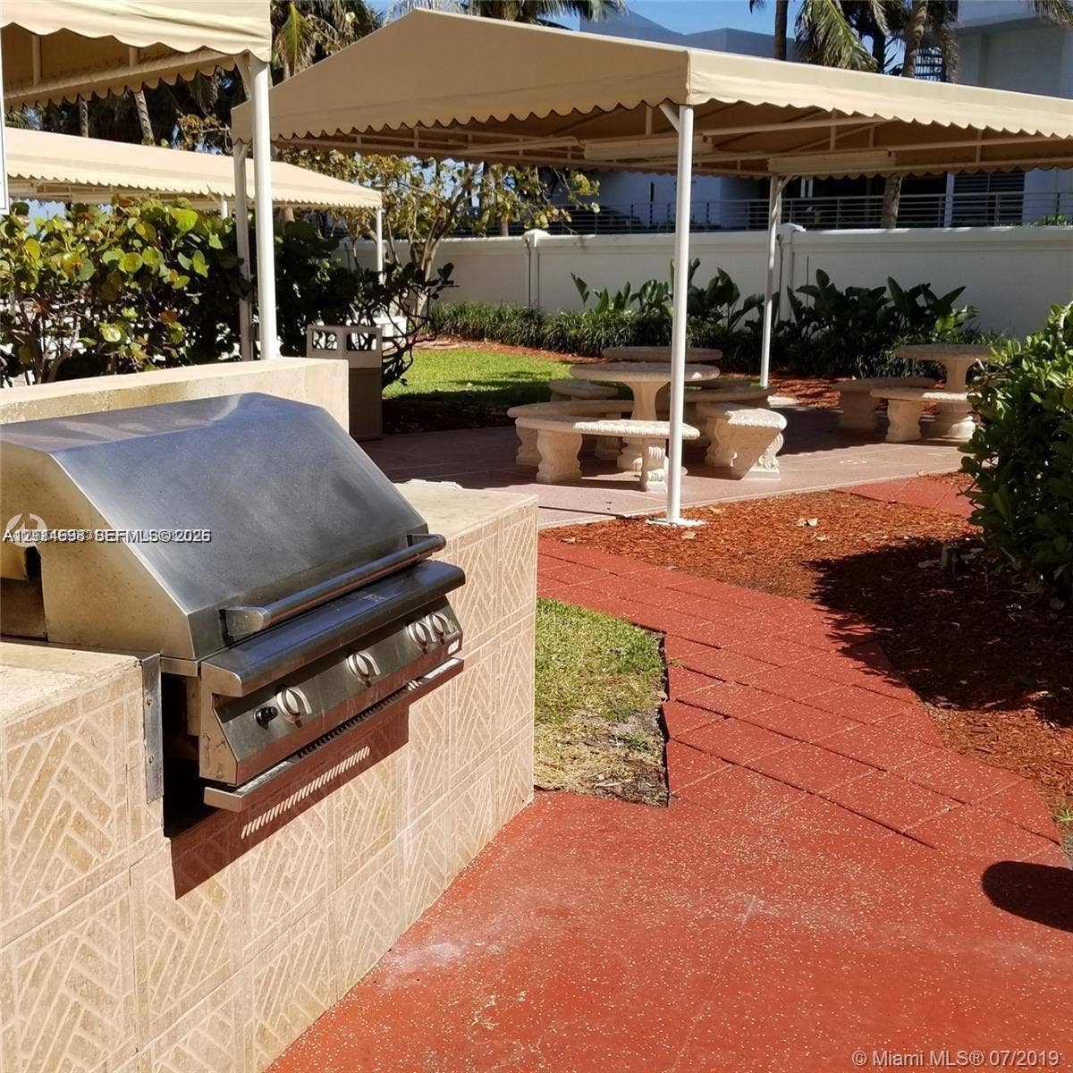 3505 S Ocean Drive, #705, Hollywood, Hollywood, FL 33019 Stainless Steel Built-In Grills