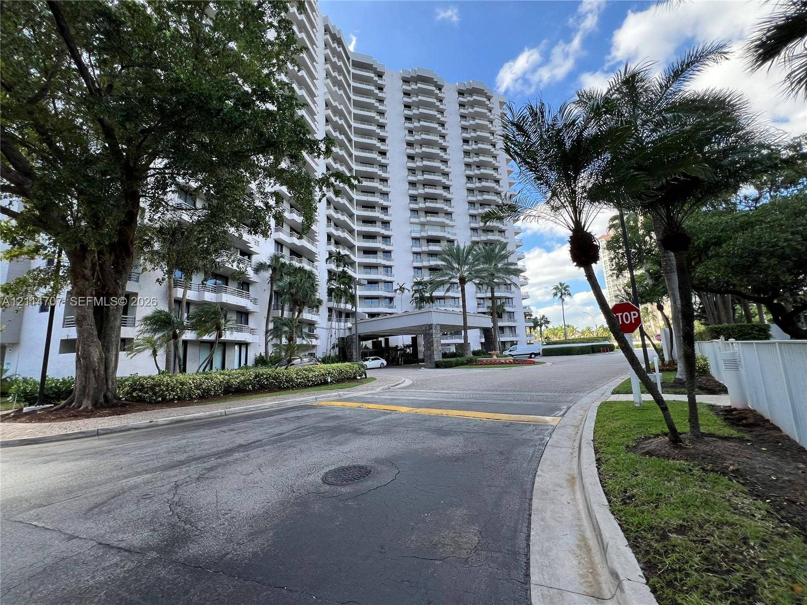 3300 NE 191st Street, #1405, Aventura, Aventura, FL 33180 Photo 18