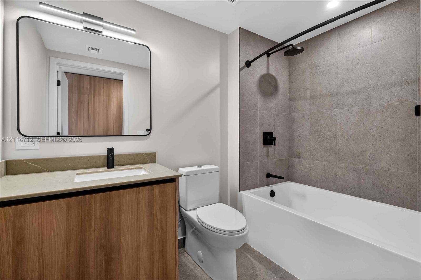 121 NE 5th Street, #901A, Miami, FL 33132 Photo 8