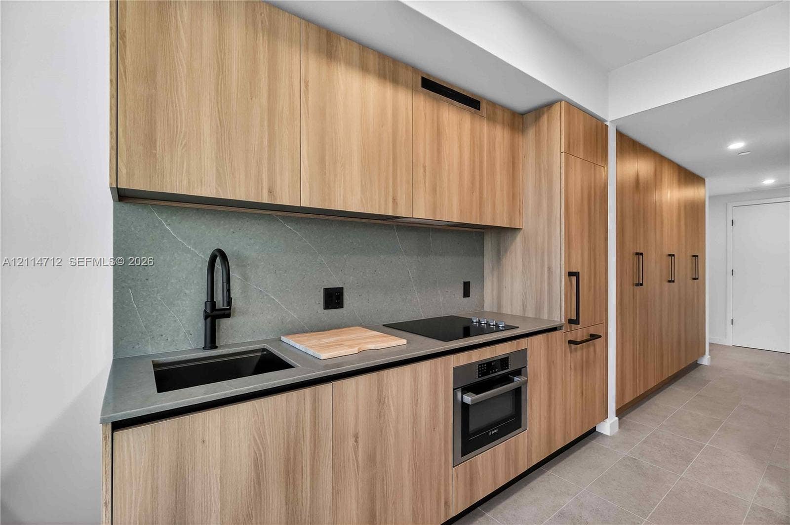 121 NE 5th Street, #901A, Miami, FL 33132 Photo 12