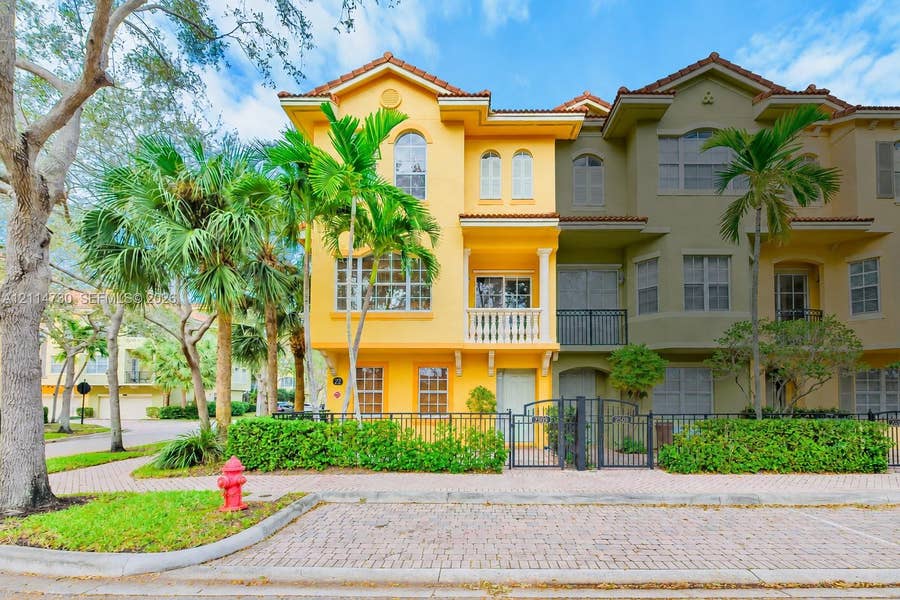 Property photo for 2509 San Pietro Circle, Palm Beach Gardens, FL