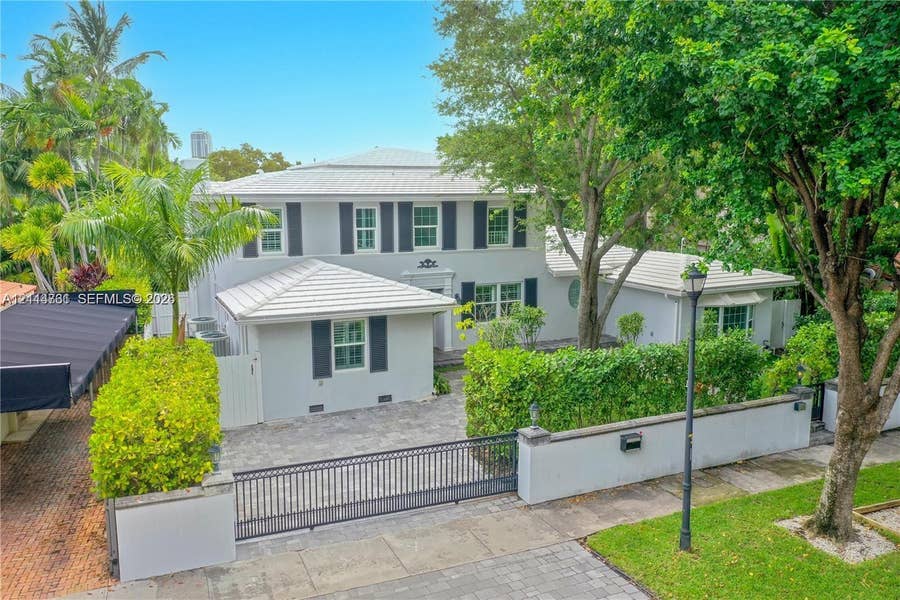Property photo for 4531 N Bay Road, Miami Beach, FL