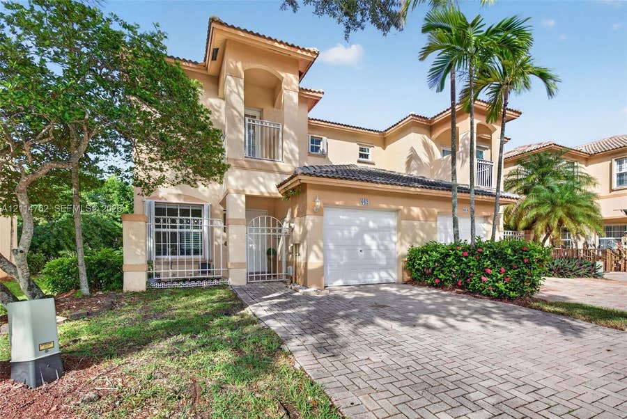 Property photo for 662 NW 170th Terrace, Pembroke Pines, FL