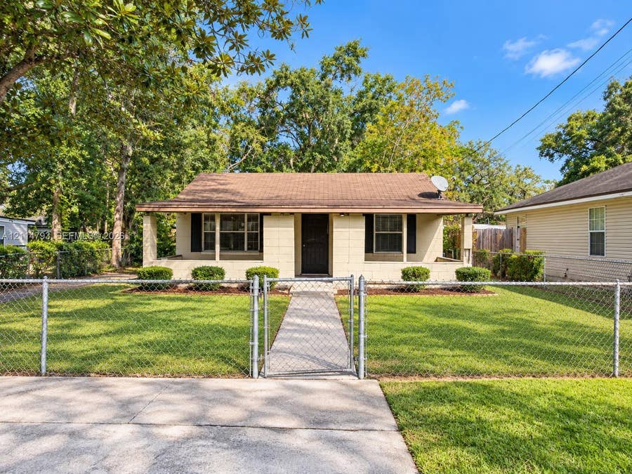 Property photo for 9115 Adams, #Ave, Jacksonville, FL