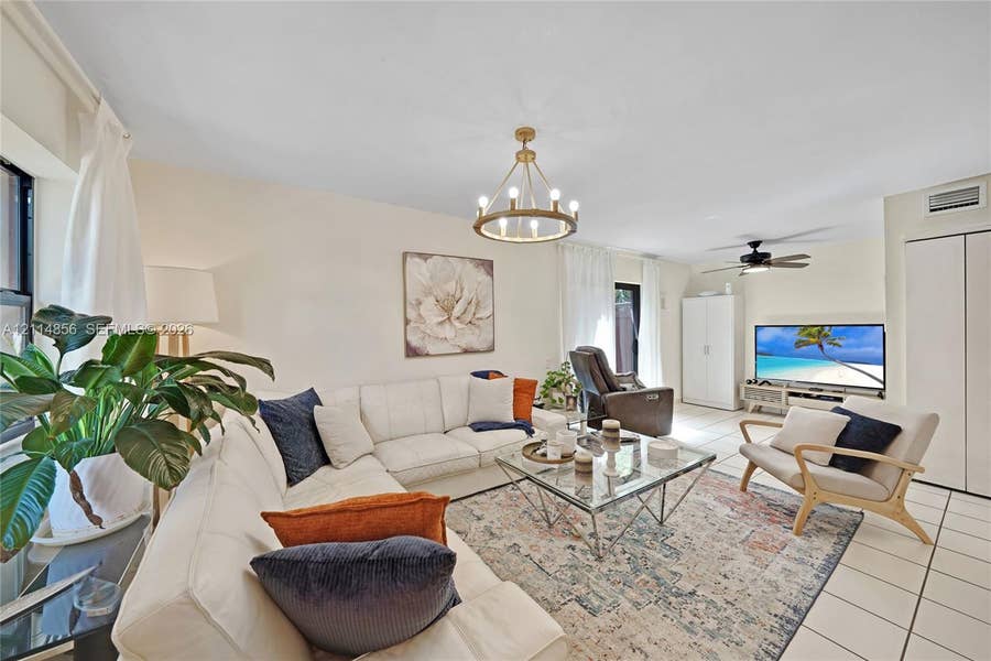 Property photo for Miami, FL