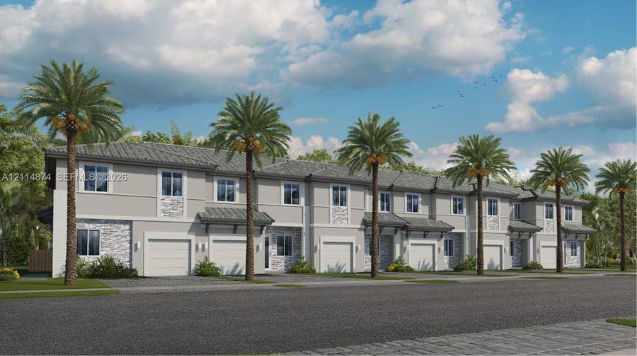 Property photo for 821 SE 23 Court, Homestead, FL