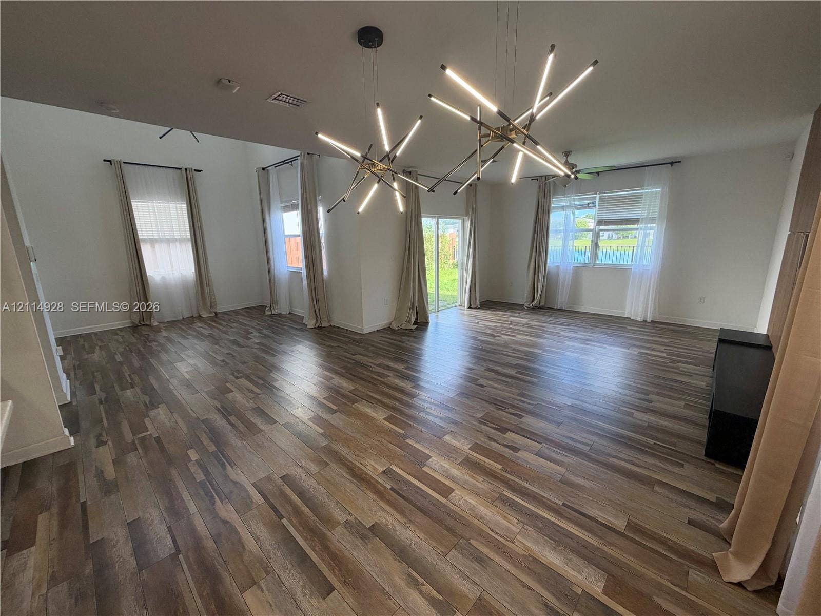 1411 SE 26th Road, Homestead, FL 33035 Photo 12