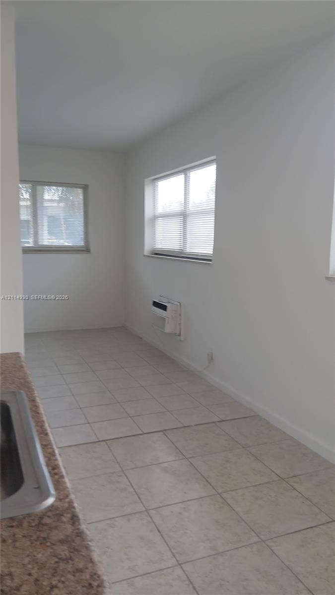 319 NE 2nd Street, #1, Hallandale Beach, Hallandale Beach, FL 33009 Photo 5